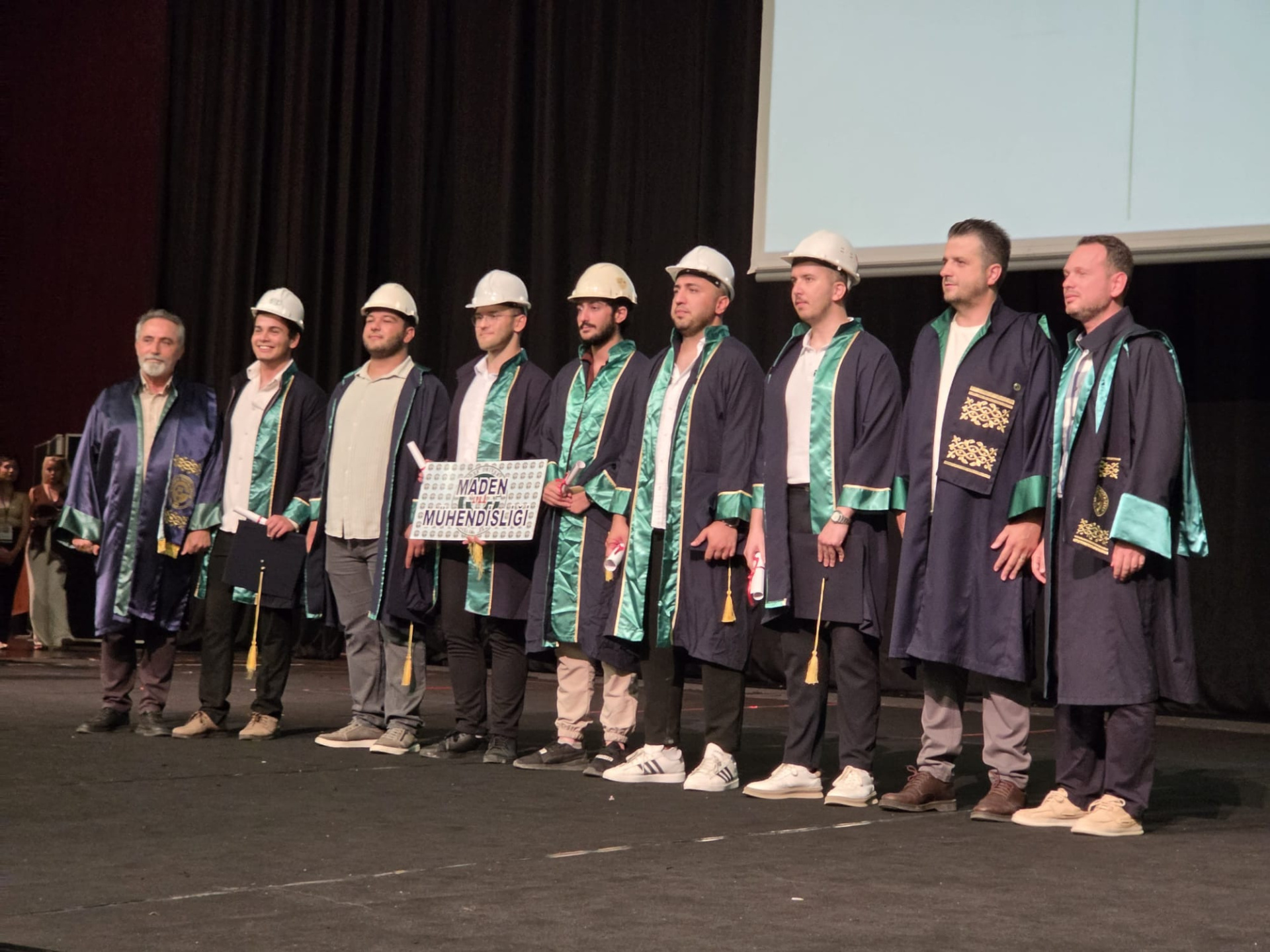 Çukurova Üniversitesi Mühendislik Fakültesi Maden Mühendisliği Bölümü 2026 Yılı Mezuniyet Töreni